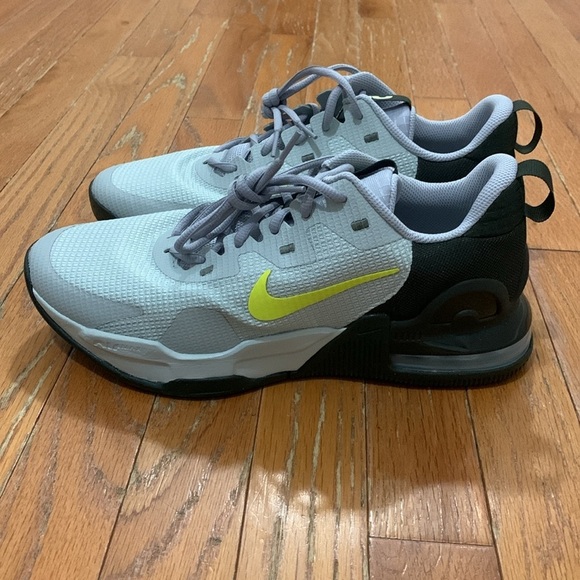 Men’s Nike Air Max Alpha Trainer 5 Light Silver Shoes Size 8.5 NEW WITHOUT BOX - Picture 2 of 7